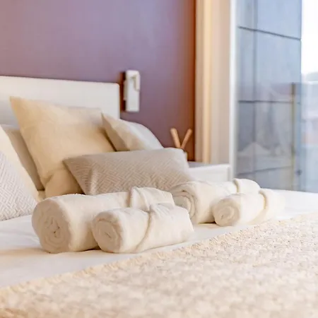 Luxury Chalet With Ocean View! Holiday home *