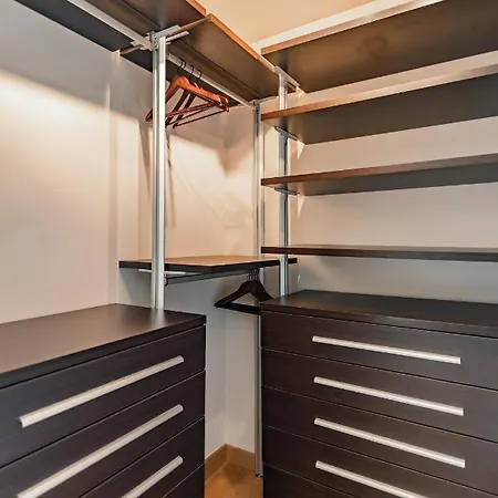 Luxury Chalet With Ocean View! 度假居