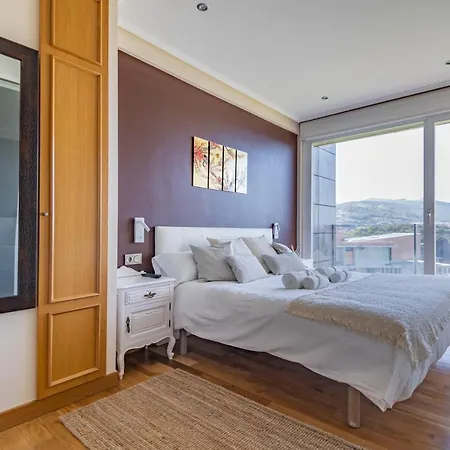 Luxury Chalet With Ocean View! Holiday home